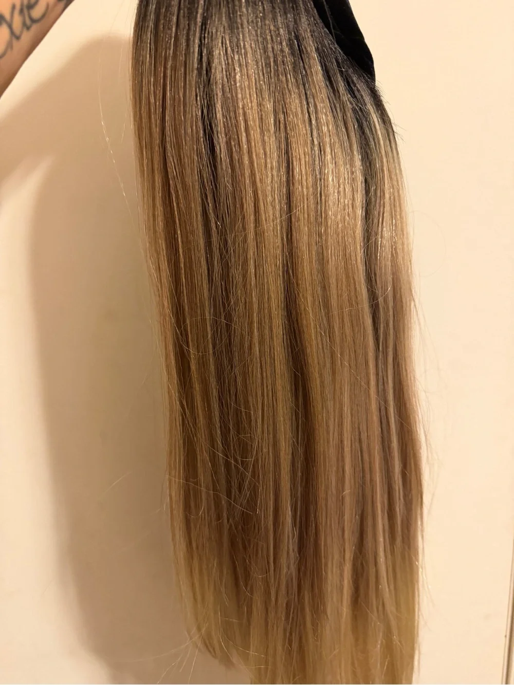 Long Straight Headband Wig - Blonde 26 inches BNWOT by Outre